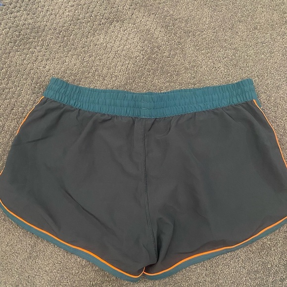 Under Armour Black and Teal Athletic Shorts - Picture 6 of 7